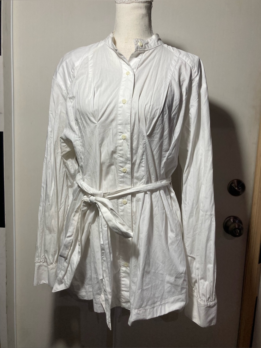 Free People Tunic Waist Tie Button Down Pleats Darts Button Cuffs Size Medium